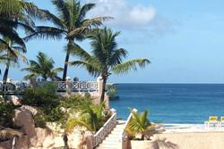 Coco Reef Resort & Spa - Tobago. Beach.